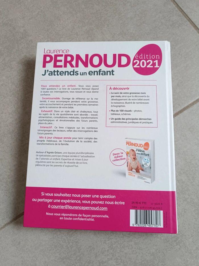 Livre J'attends un enfant édition 2021 - photo numéro 2