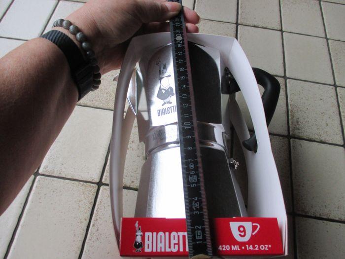 Cafetière Italienne Bialetti 9 tasses Neuve jamais utilisée - photo numéro 5