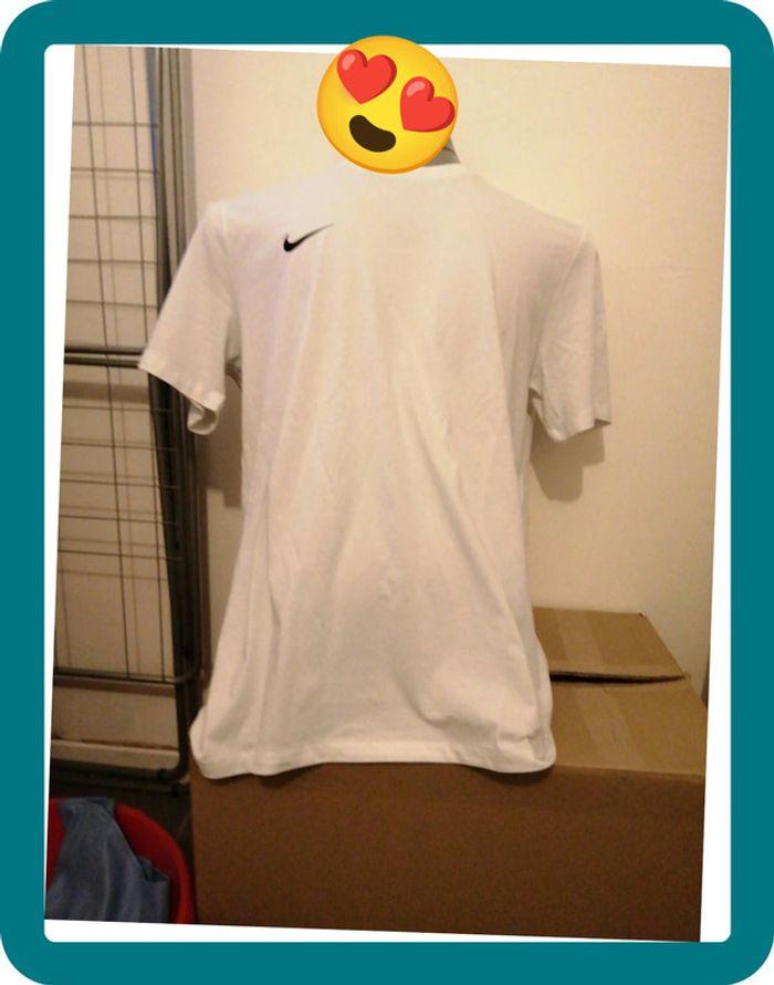 T shirt homme Nike xl - photo numéro 2