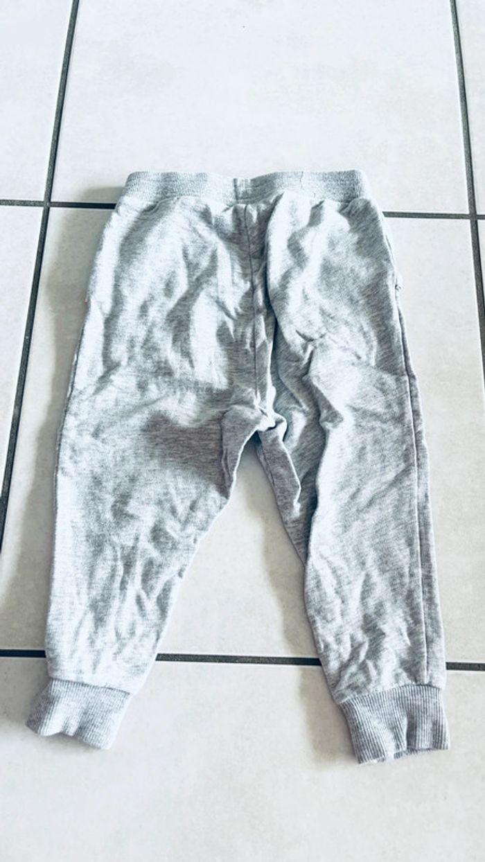 Pantalon gris H&M - photo numéro 2