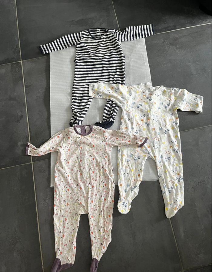 Lot de Pyjamas garçon 9mois - photo numéro 1