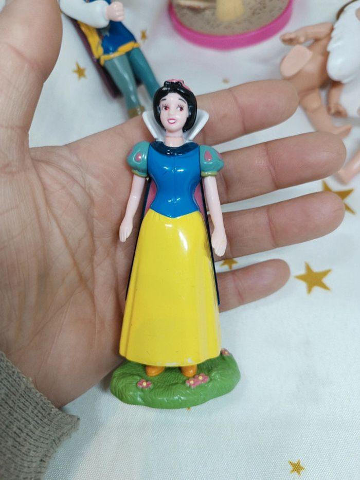 Figurine personnage articulé prince charmant princesse Disney blanche neige snow white nain - photo numéro 3