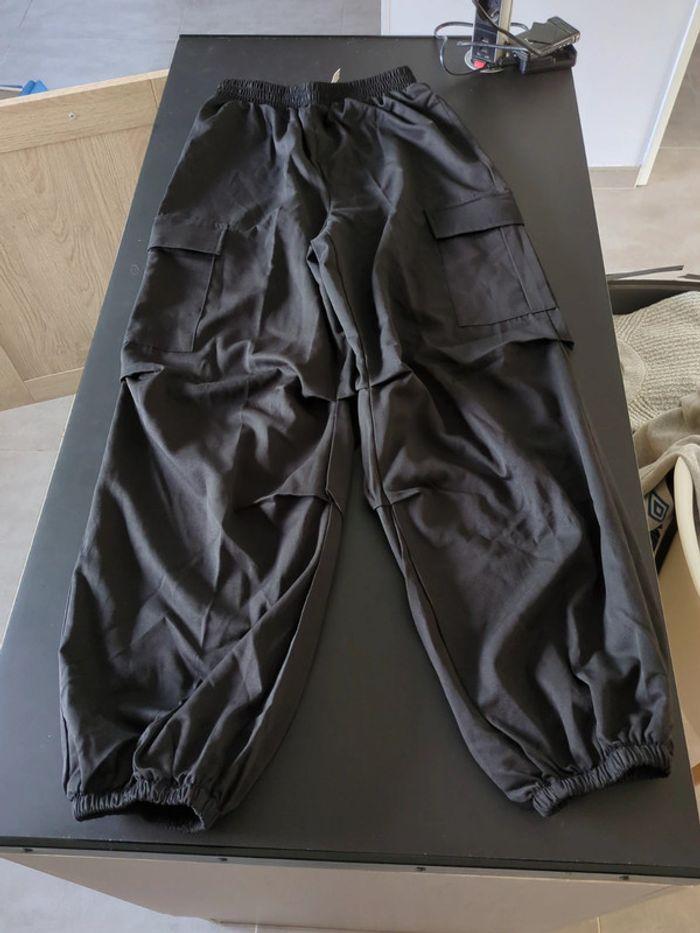 Pantalon large - photo numéro 1