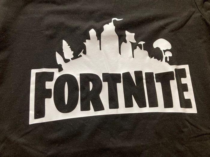 Tee shirt neuf Fortnite - photo numéro 2