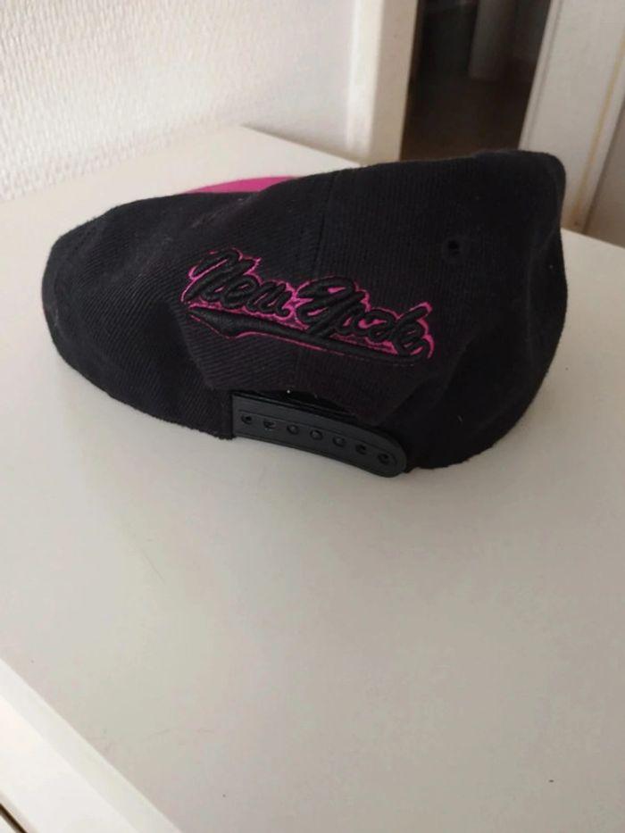 🧢Casquette noir et rose New York NY🧢 - photo numéro 2