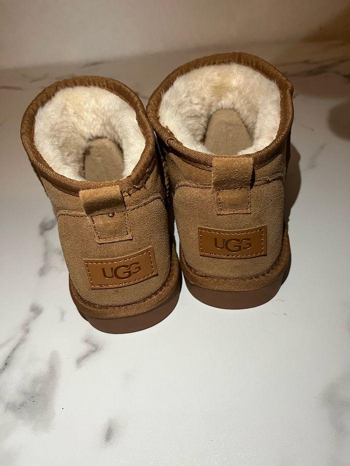 Bottines chaude ugg - photo numéro 2