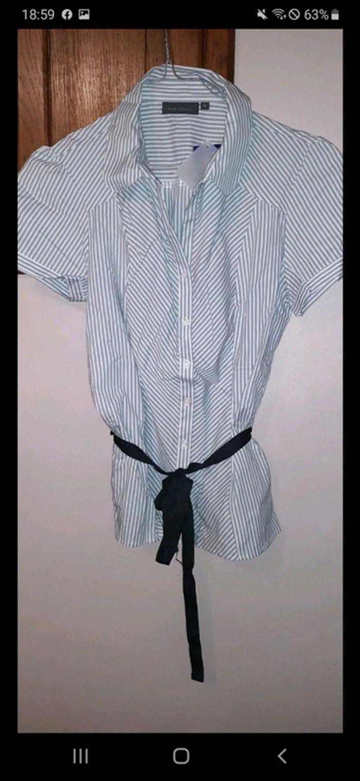 Chemise neuve manches courte kiabi avec ceinture taille 46 - photo numéro 1