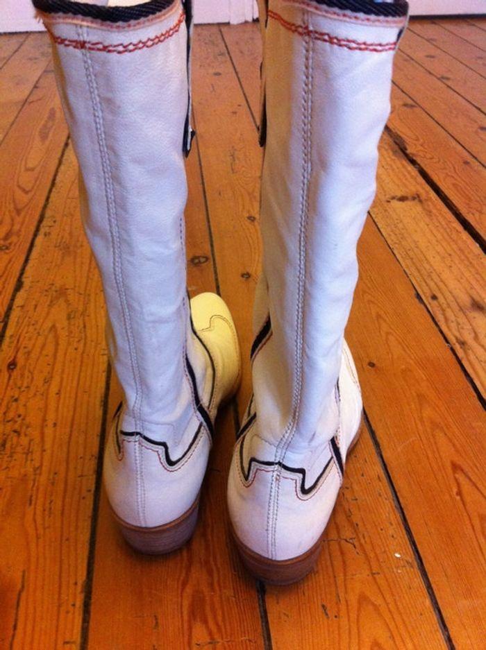 Bottes blanches Vic Matie' taille 38 neuves - photo numéro 2