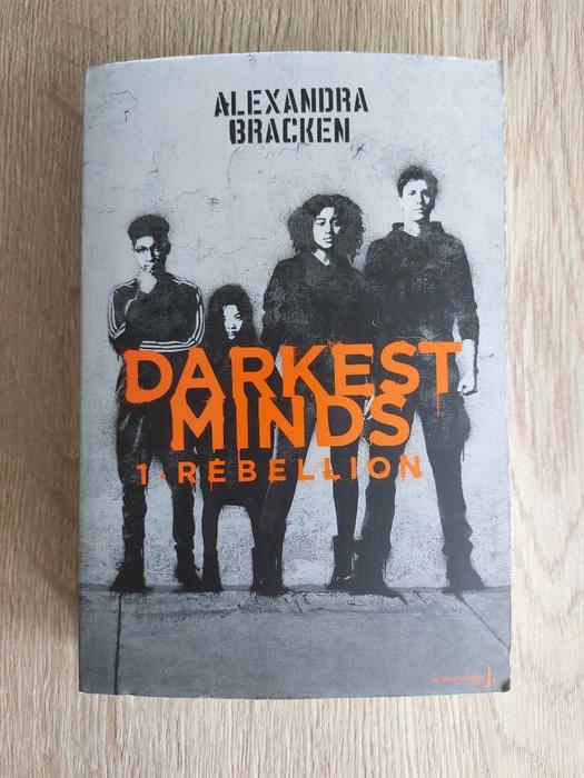 Livre "Darkest Minds T1 Rébellion" Alexandra Bracken - photo numéro 1