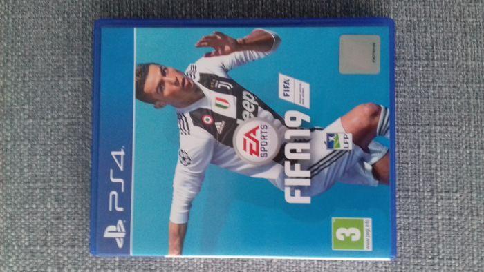 Jeu Fifa 19 pour PS4