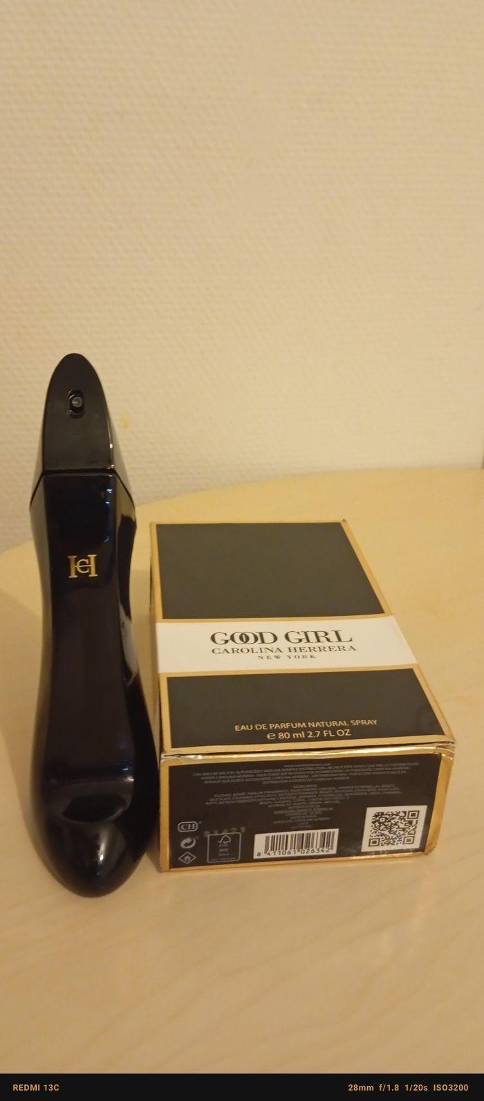 Eau  de parfum very ood girl carolina Herrera ( it's good to be bad ) 80 ML - photo numéro 5