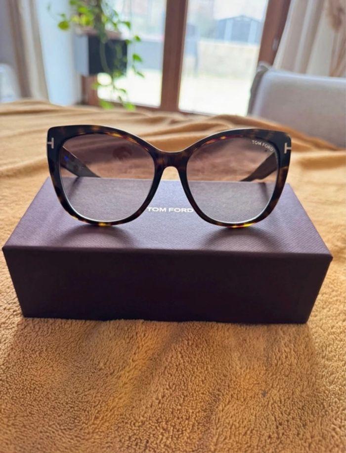 Lunette de Soleil « Tom Ford » - photo numéro 1