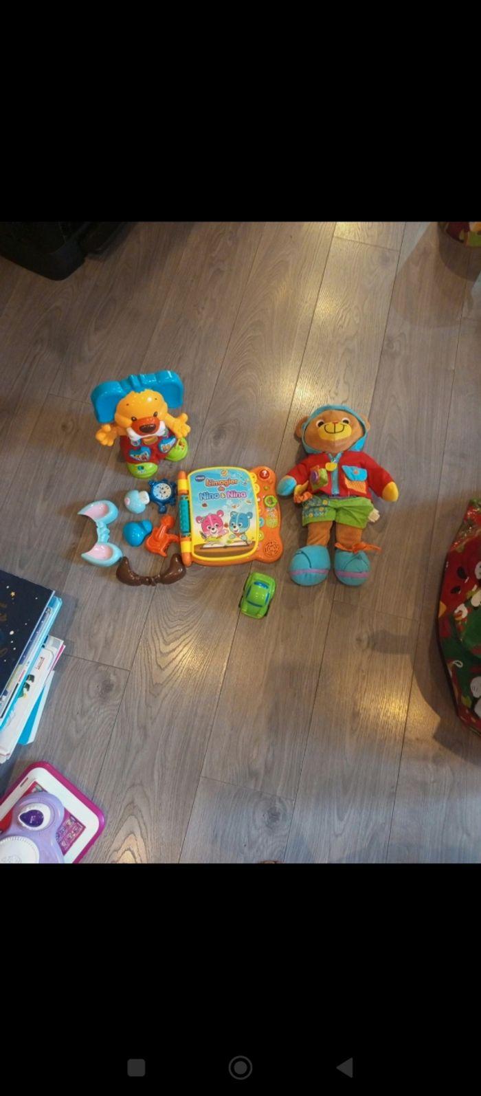 Lot de jouets bébé - photo numéro 1