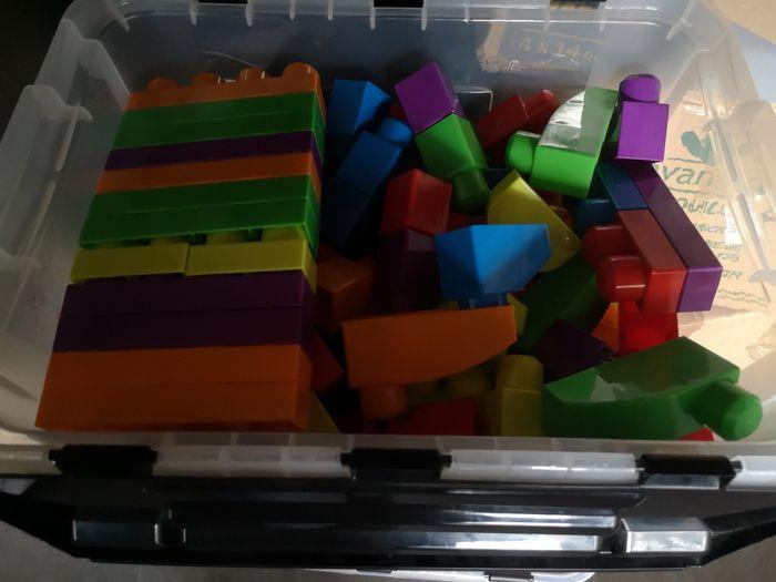 150 Mega Bloks - photo numéro 2