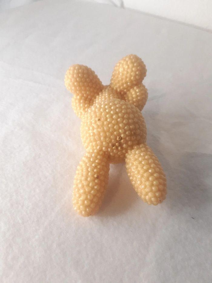 Figurine à poser lapin 3d en perles de résine dorée - photo numéro 8