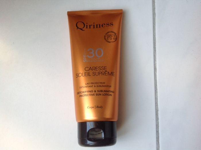 Qiriness Caresse soleil suprême 30 lait protecteur corps - photo numéro 2