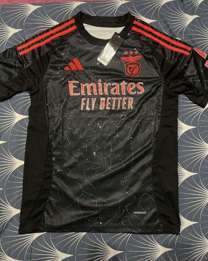 Maillot SL Benfica - photo numéro 1