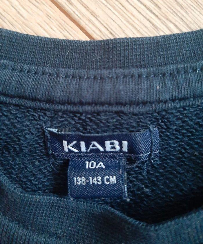 pull a capuche et sweatshirt kiabi marine taille 10 ans / 140 cm - photo numéro 2