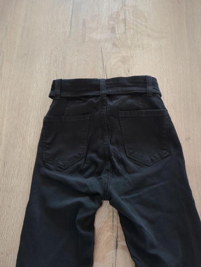 Jean Bershka noir taille 32 - photo numéro 3