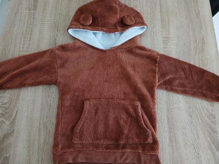 Pull pilou pilou taille 4/5ans - photo numéro 1