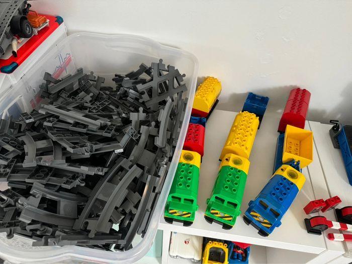 Gros lot train lego Duplo - photo numéro 2