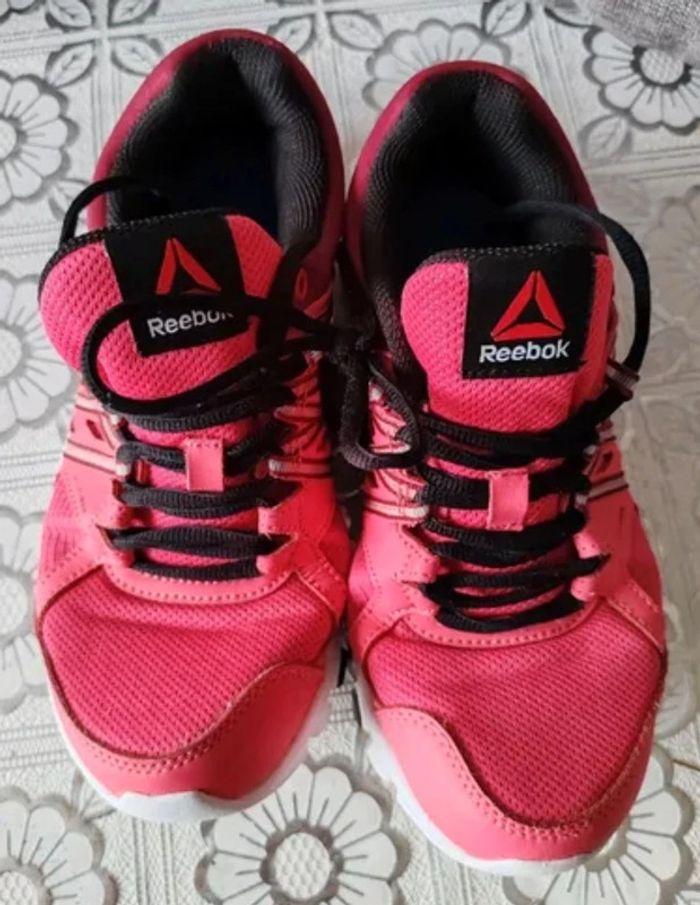 Baskets Reebok pointure 38 - photo numéro 3