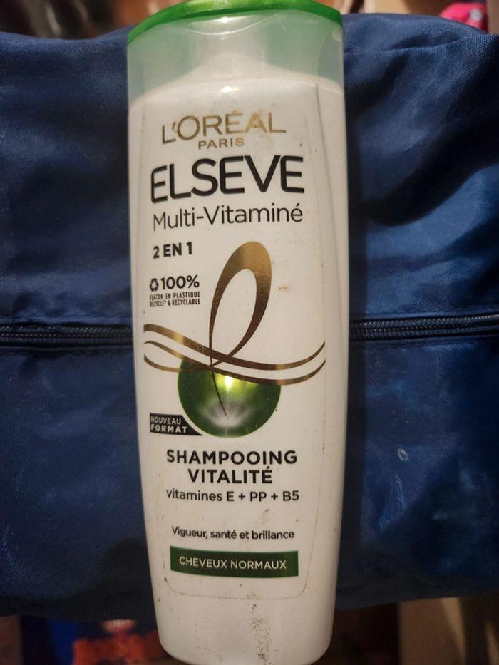 Shampooing multi vitaminé