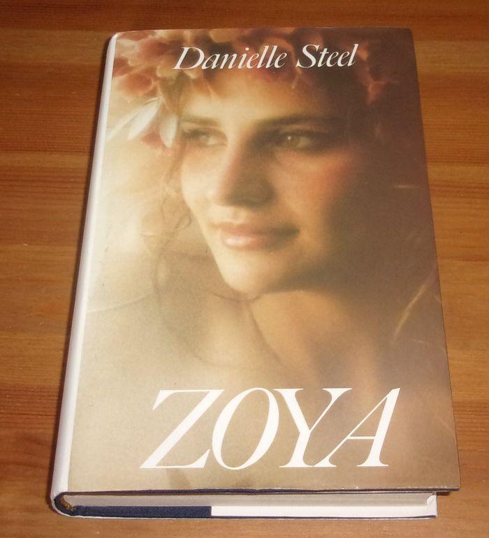 Zoya de Danielle Steel roman - photo numéro 1