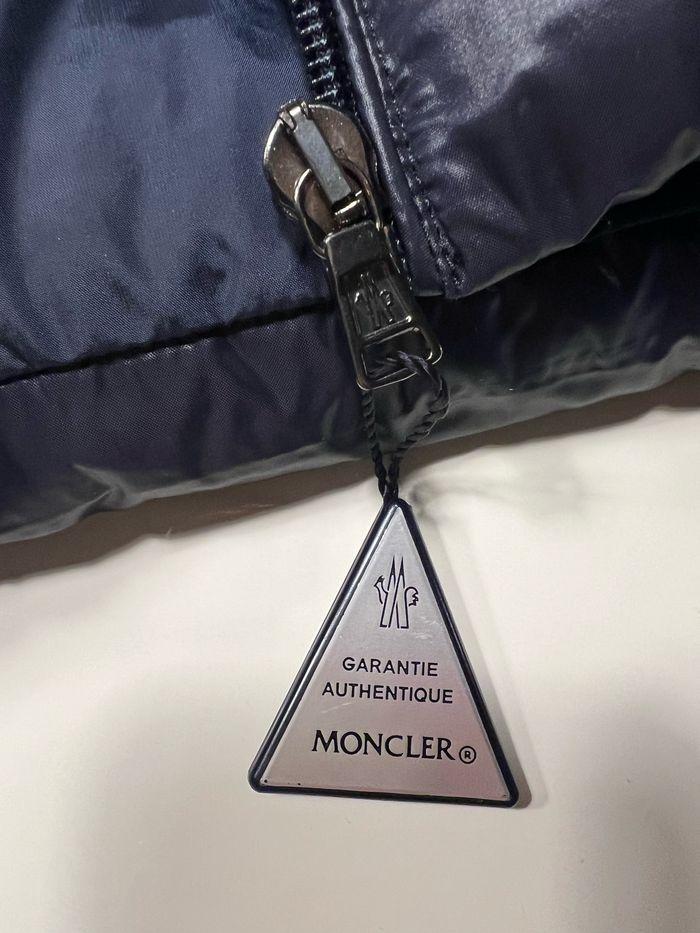 Doudoune Moncler K2 bleu nuit unisexe 9-12 mois - photo numéro 2