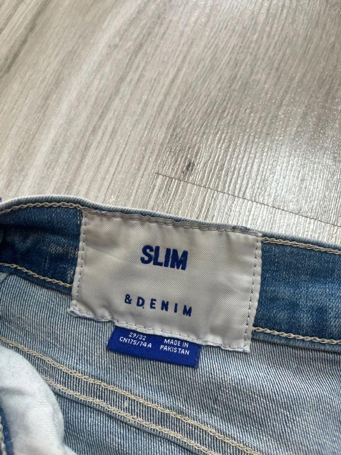 Jeans slim délavé - photo numéro 4