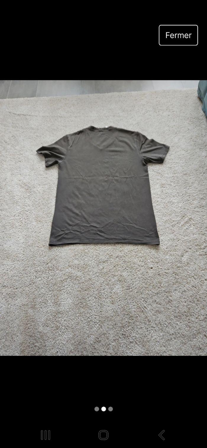 Tee-shirt - photo numéro 2