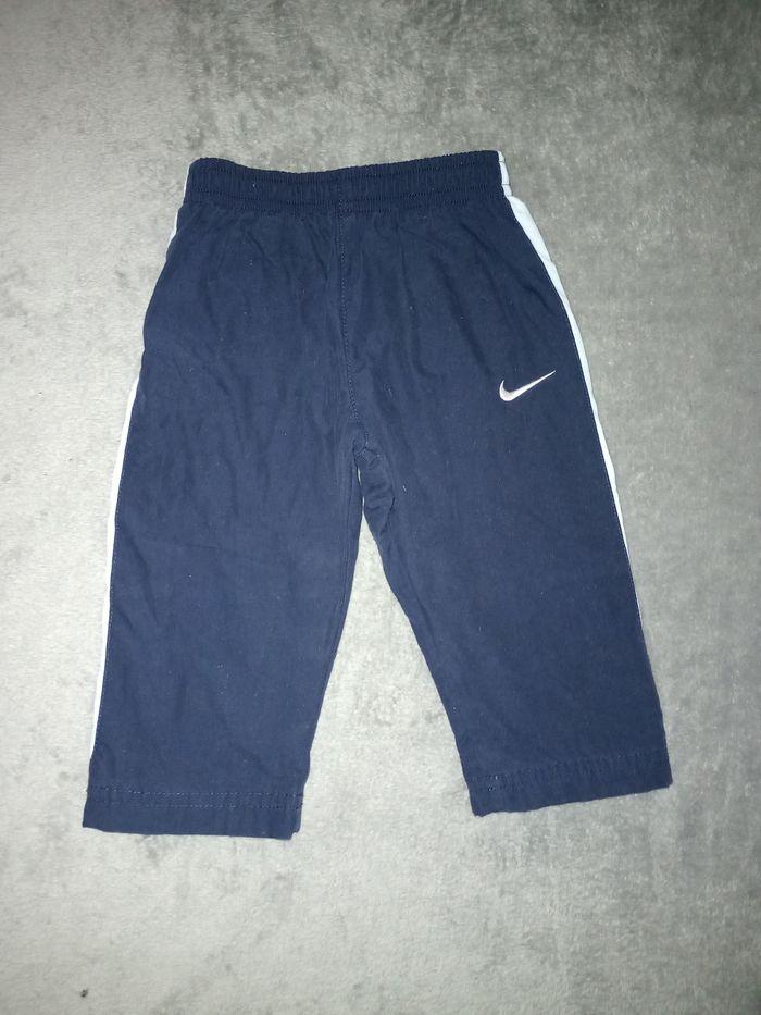 Pantalon jogging Nike 6/9 mois - photo numéro 2