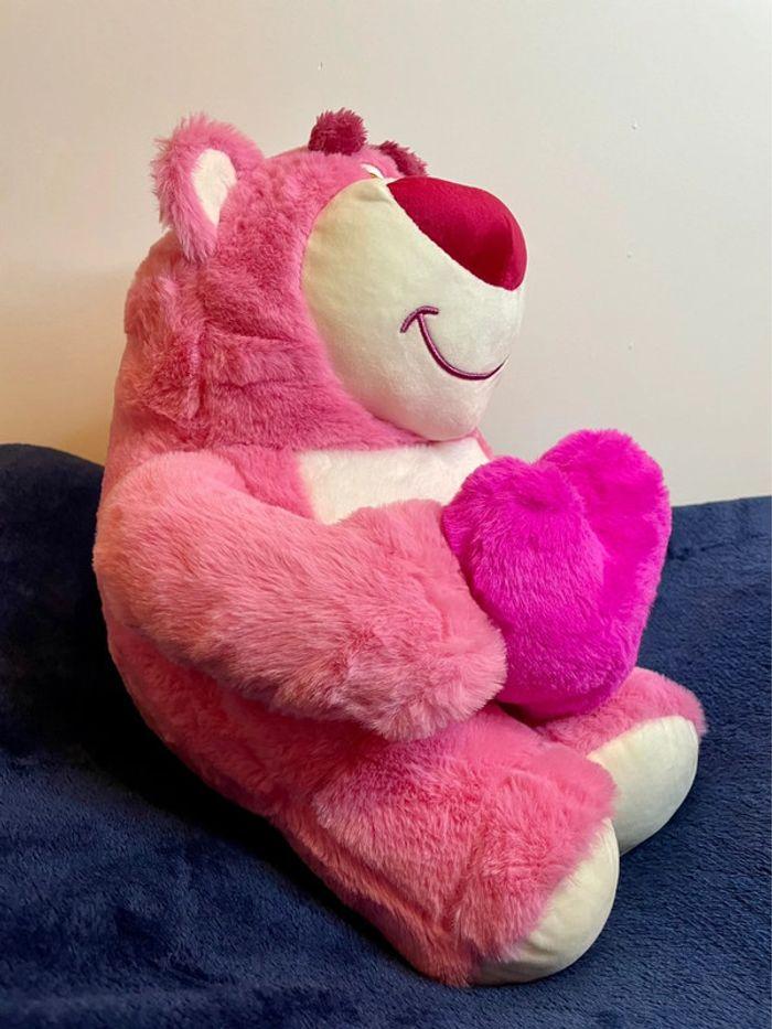 Peluche ToyStory Lotso cœur + calendrier de l’Avent Lotso - photo numéro 15