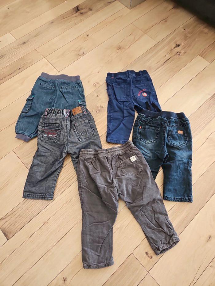 Lot 9 mois pantalons, pulls, gilet - photo numéro 8