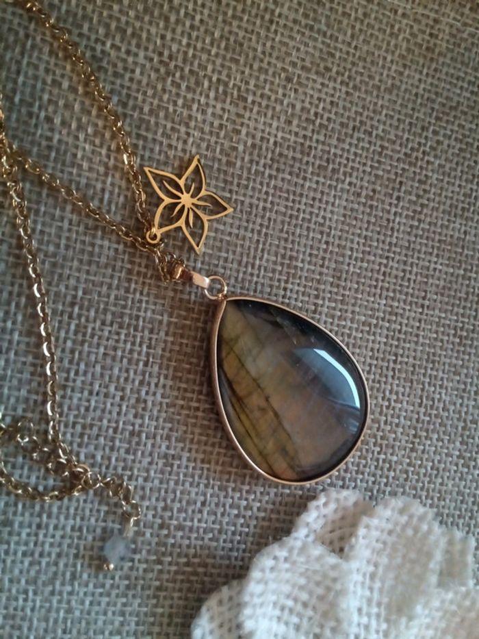 Collier pierre de labradorite aux reflets dorés - photo numéro 4