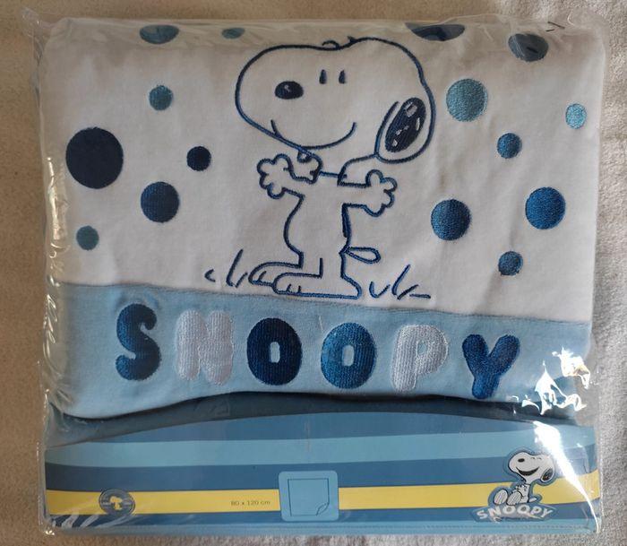 Couverture bébé Snoopy 80 x 120 NEUVE - photo numéro 1