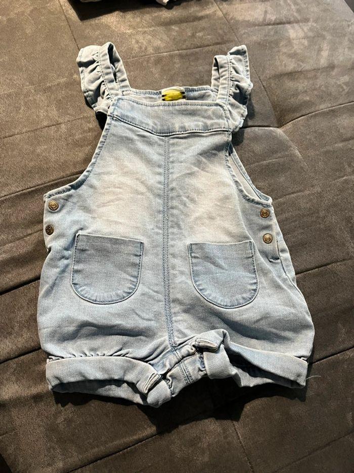 Salopette short en jean bébé fille 12 mois - photo numéro 1