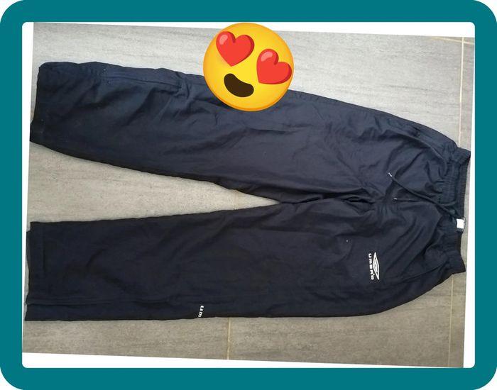 Pantalon jogging umbro  taille M - photo numéro 2