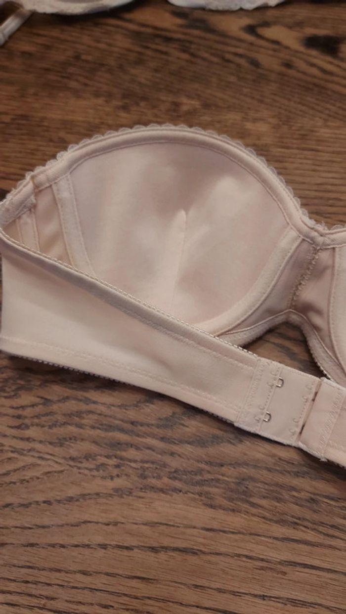 Soutien gorge nude Hunkemöller fr 85A - photo numéro 14