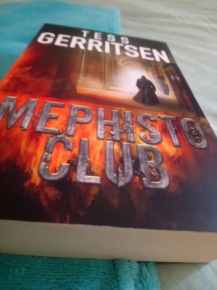 Roman Mephisto Club, Tess Gerritsen - photo numéro 4