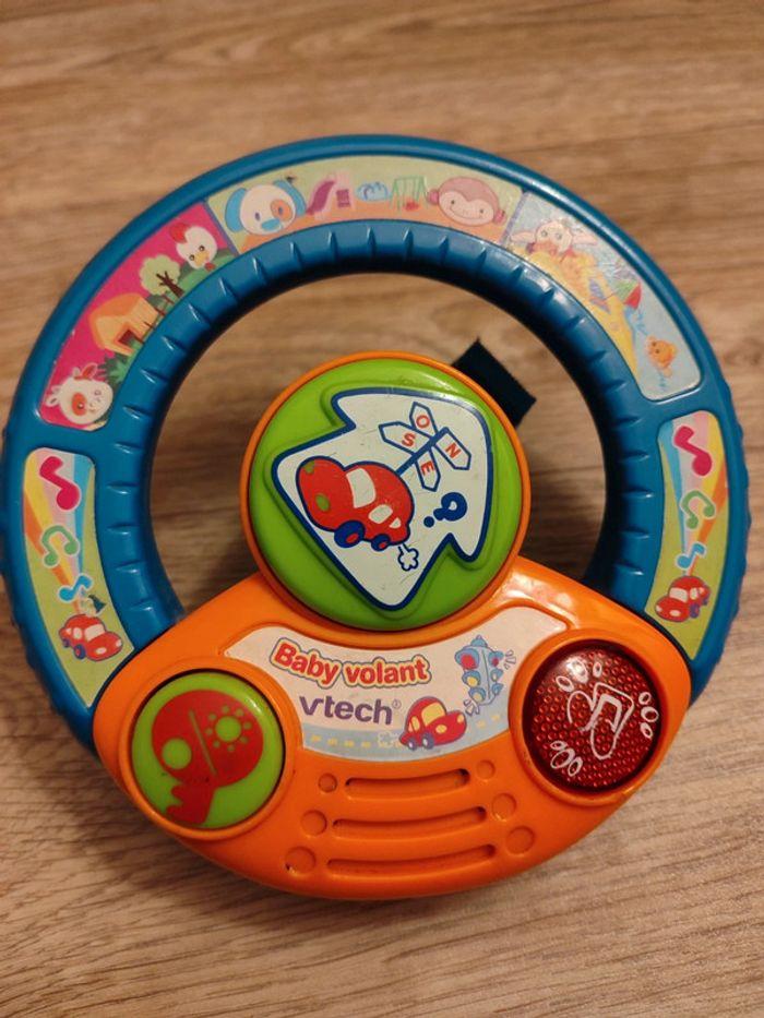 Volant VTech - photo numéro 1