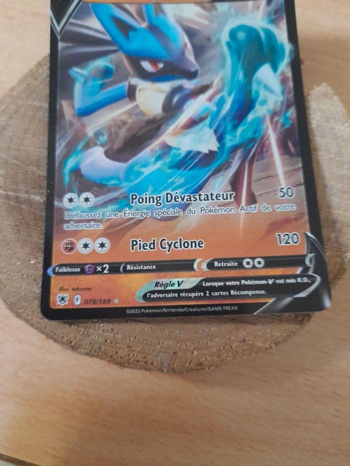 Carte pokemon Lucario V - photo numéro 4