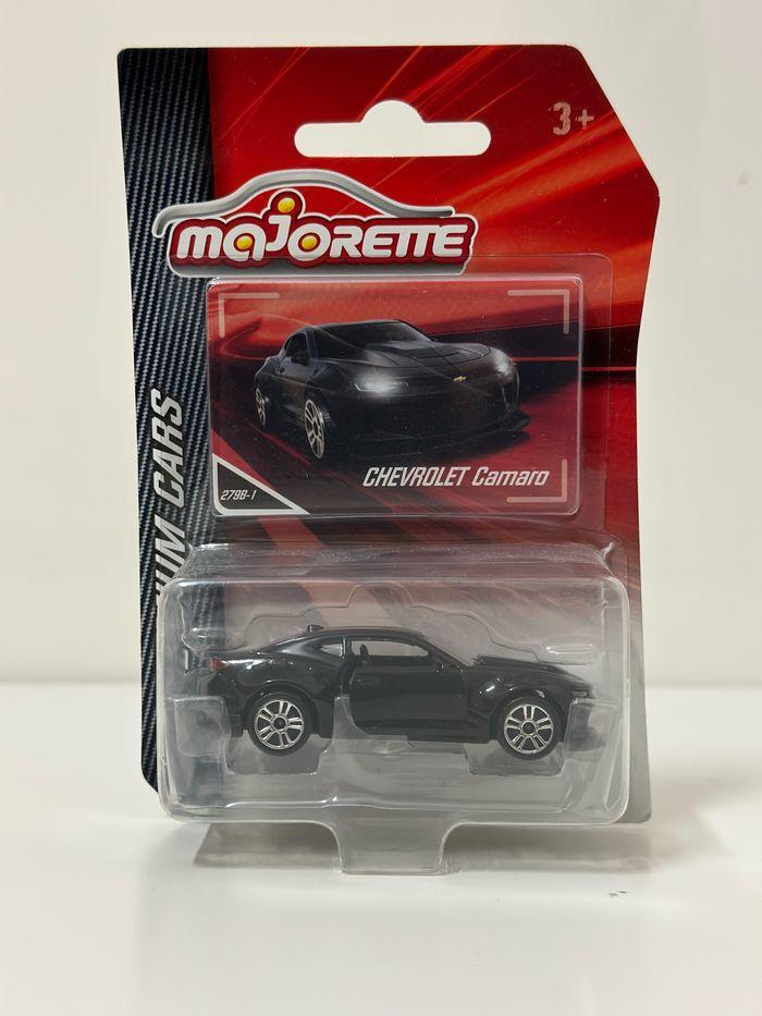 Chevrolet Camaro (1/64) - photo numéro 1