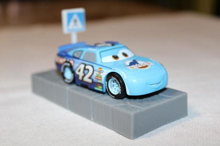 Disney Pixar lot voitures Cars - photo numéro 1