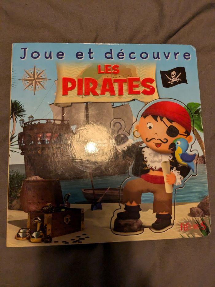 Livre jeu - photo numéro 1