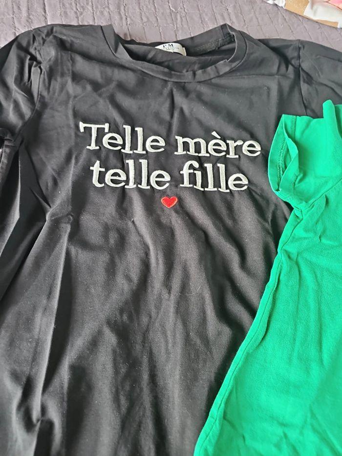 Tee-shirts mère et fille - photo numéro 2