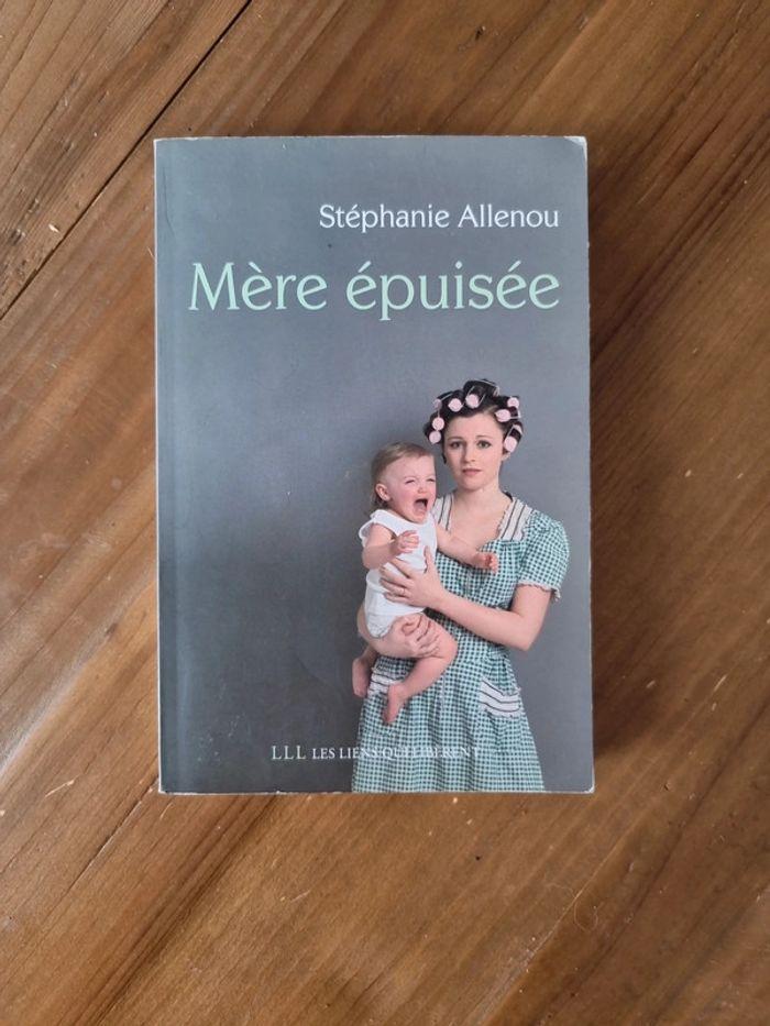 Mère épuisée - photo numéro 1