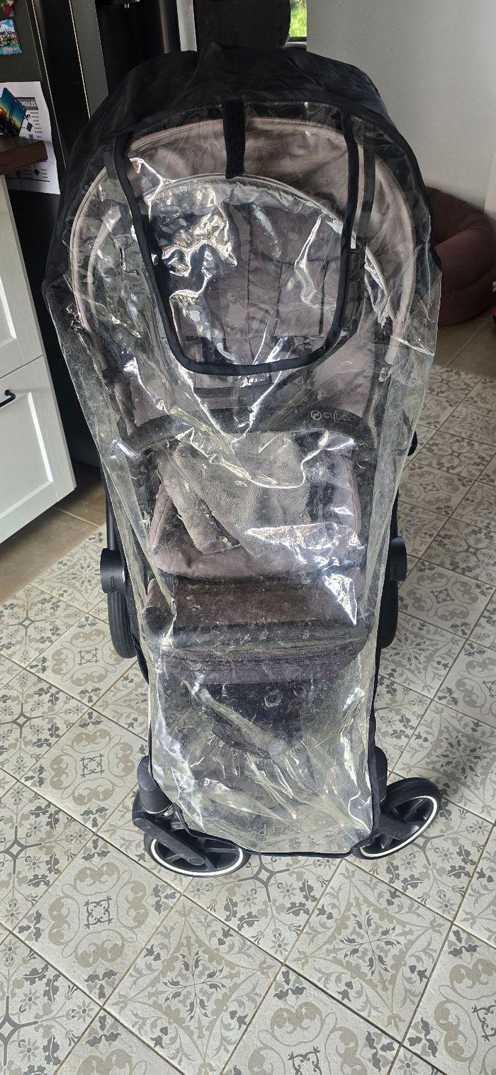 Poussette cybex priam en lot avec cosy cloudz et sa base + nombreux accessoires - photo numéro 6