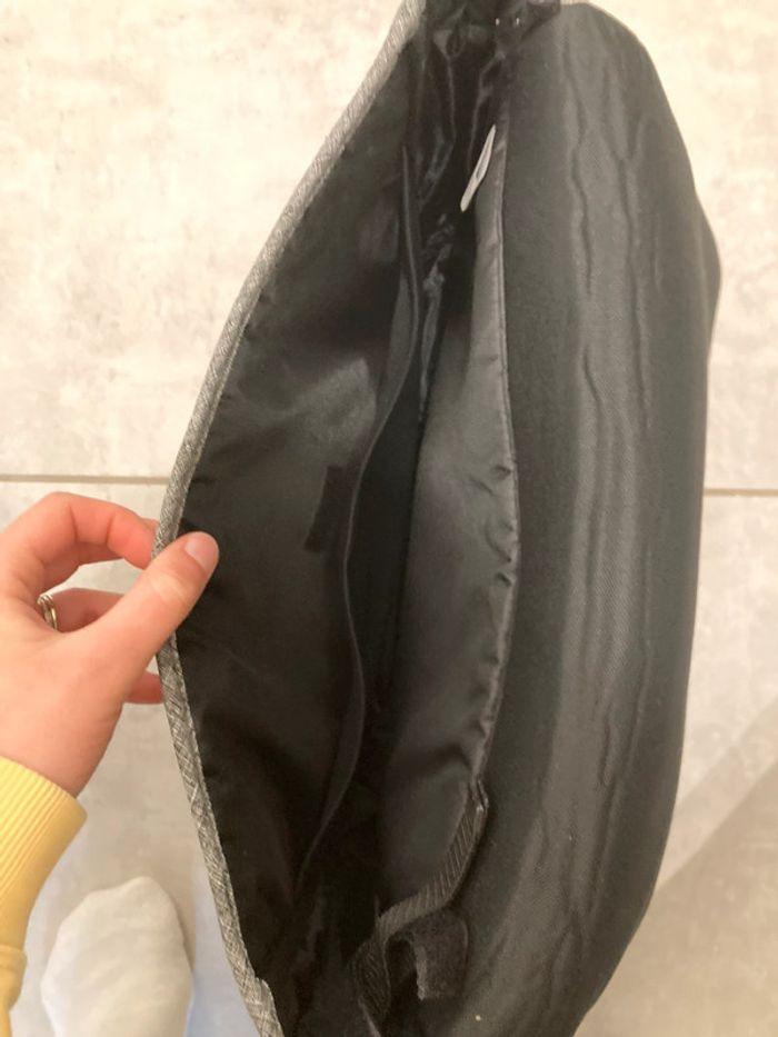 Sac qui s’accroche à une poussette - photo numéro 2