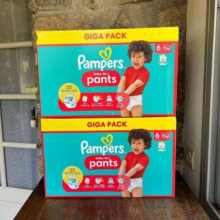 Lot 2 cartons Pampers Taille 6 : 192 Culottes couches Pants - photo numéro 2